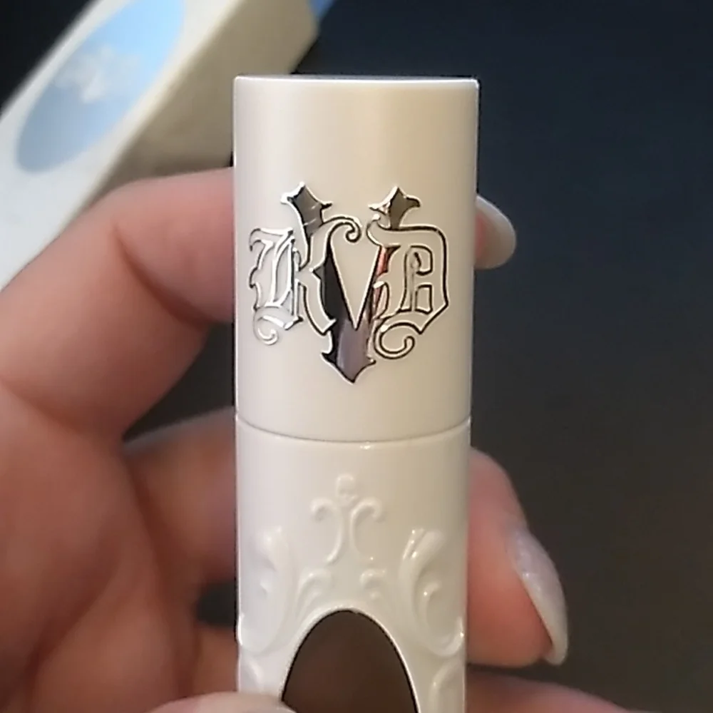 Kat Von D True Portrait liquid to power foundation in color deep 096. 1 FL OZ